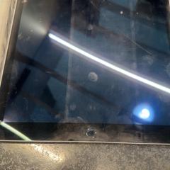Ipad がiLostで Rotterdam The Hague Airport によって報告されました