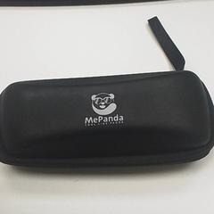 Brillenetui mit brille, gemeldet von ilévia über iLost