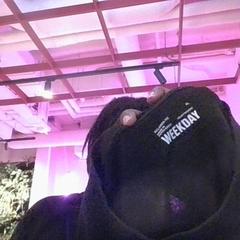 Jersei shirt, segons ha informat Conscious Hotel Vondelpark mitjançant iLost
