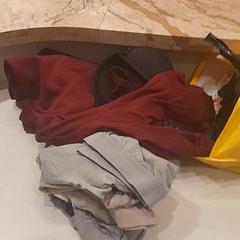 Kläder, rapporterat av Van der Valk Hotel Schiphol med iLost