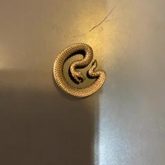 Ohrgewicht, segons ha informat MEININGER Hotel Berlin "Mitte" Humboldthaus mitjançant iLost