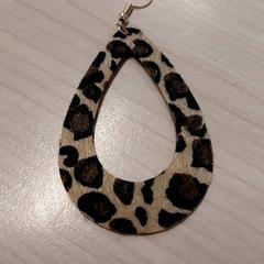 Pendente Léopard, segundo informou IKEA Brest Guipavas usando iLost