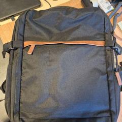 Backpack Zwart met kleding, as reported by Connexxion Zeeland using iLost