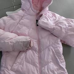 Clothing - Jas roze, as reported by Regio Oost-Vlaanderen using iLost