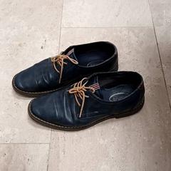 Schuh, gemeldet von Hotel van der Valk Maastricht über iLost