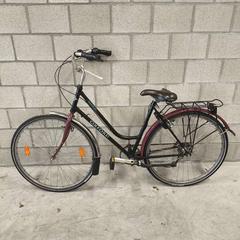 Fiets Oxford dames, blauw met bordaux, zoals gemeld door Gemeente Stekene met iLost
