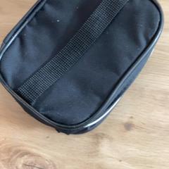 حقائب حمل وحقائب اليد، كما تم الإبلاغ عنه بواسطة MEININGER Hotel Köln West عبر iLost