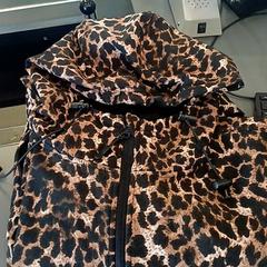 Kurtka Panter print, zgłoszono przez Qbuzz GD Groningen HS przy użyciu iLost