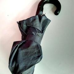 Paraply, som rapportert av Twisto ved bruk av iLost