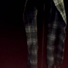 Kendő Grijs,geblokt., amint azt TivoliVredenburg az iLost segítségével jelentette.