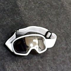 Skibril، كما تم الإبلاغ عنه بواسطة SnowWorld Landgraaf عبر iLost