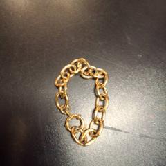 Bracelet, as reported by IKEA Hénin-Beaumont using iLost