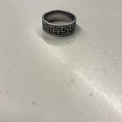 반지 Zilver, iLost를 사용하여 Pathé Schouwburgplein에 보고됨