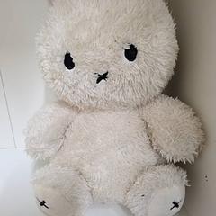 꼭 껴안고 싶은 장난감 Wit, iLost를 사용하여 IKEA Utrecht에 보고됨