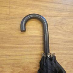 Paraply, rapporterat av GVB med iLost