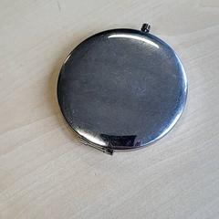 Mirall, segons ha informat Connexxion Haarlem IJmond mitjançant iLost