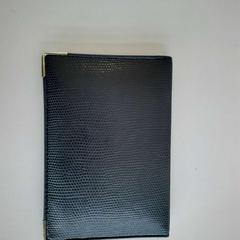Porte carte, a été signalé par Twisto utilisant iLost