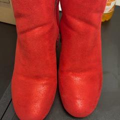 الحذاء، كما تم الإبلاغ عنه بواسطة ibis Styles Rotterdam Ahoy عبر iLost