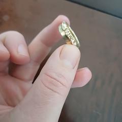 Gouden trouwring, segundo informou a iLost