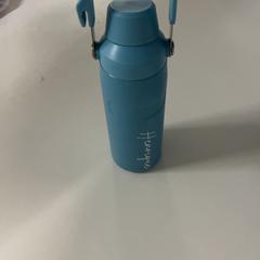 Cantimplora, segons ha informat Silver Sands Beach mitjançant iLost