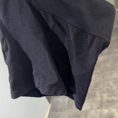 Szorty & Odzież sportowa Black, zgłoszono przez Pathé Nijmegen przy użyciu iLost