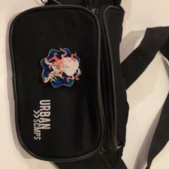 Heuptasje zwart, come riportato da Pathé de Kuip utilizzando iLost