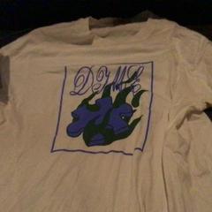 셔츠 white shirt, iLost를 사용하여 Van der Valk Hotel Amsterdam Zuidas에 보고됨