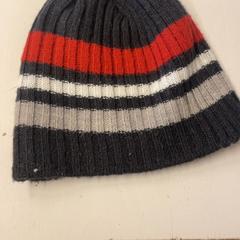 Beanie, gemeldet von HTM über iLost