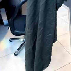 Scarf Green, gemeldet von Leonardo Royal Hotel Amsterdam über iLost