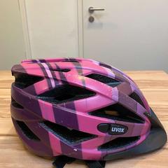 Casco da bici Pink UVEX, come riportato da Wilmering Vechta utilizzando iLost