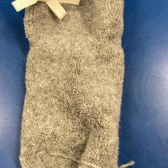 靴下片方のみ がiLostで IKEA福岡新宮 によって報告されました