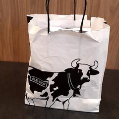 Cadeautasje, jak nahlášeno Rotterdam The Hague Airport pomocí iLost