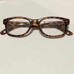 Bicchieri Bruin en zwart, come riportato da IKEA Wilrijk utilizzando iLost