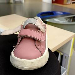 Baby schoentjes Pied gauche, zoals gemeld door IKEA Toulon met iLost
