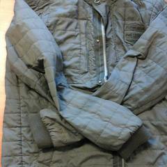 Legergroene jas nylon heren, as reported by Connexxion Zeeland using iLost