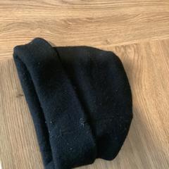 Bonnet, segundo informou MEININGER Hotel Marseille Centre la Joliette usando iLost