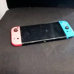 Nintendo Switch, amint azt RRReis IJssel-Vecht az iLost segítségével jelentette.
