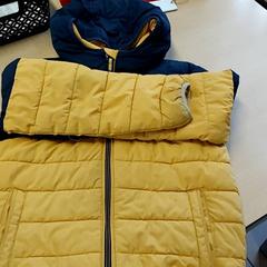 의류 - Jas, iLost를 사용하여 Centraal magazijn에 보고됨