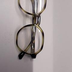 Lentes, segundo informou Grand Hotel Amrath Kurhaus usando iLost