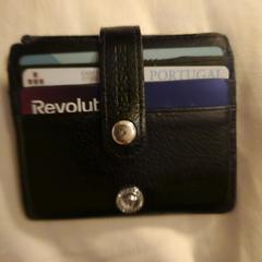 Zwarte pasjeshouder، كما تم الإبلاغ عنه عبر iLost