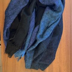 Šál Sjaal, ako bolo nahlásené Pathé Zaandam pomocou iLost