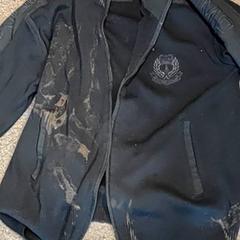 Chaleco zwart, segundo informou Burgers' Zoo usando iLost