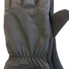 Rukavice Zwart, jak nahlášeno Arriva Limburg Zuid pomocí iLost