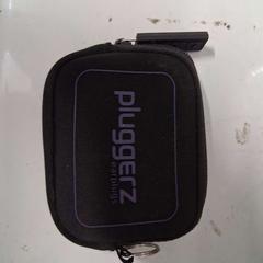 Billetera pluggers, ha sido reportado por Zwarte Cross con iLost
