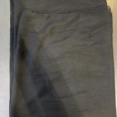 숄 /omslagdoek zwart, iLost를 사용하여 Burgers' Zoo에 보고됨