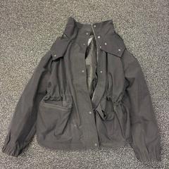 السترة Zwart، كما تم الإبلاغ عنه بواسطة Feyenoord Rotterdam عبر iLost