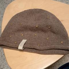 Hat for children lysebrun, as reported by IKEA Furuset using iLost