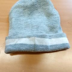 Oblečení - muts, jak nahlášeno Regio Antwerpen - Brussel pomocí iLost