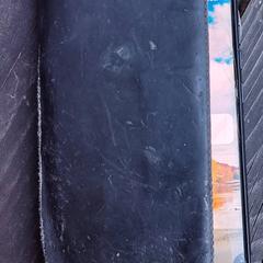 Telefoon met zwart hoesje، كما تم الإبلاغ عنه عبر iLost