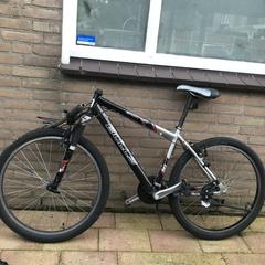 Fiets (mountainbike), segundo informou a iLost